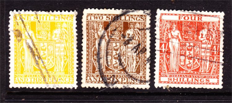 NEW ZEALAND ARMS X 3 TO 4/- USED (lb368) - Click Image to Close
